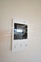  イーストヴィレッジ宮の前