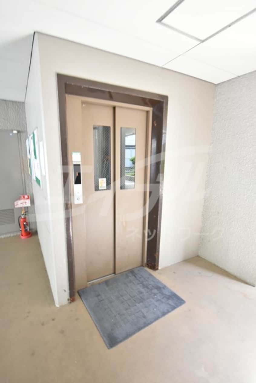  東海道本線<琵琶湖線・JR京都線>/千里丘駅 徒歩13分 2階 築49年