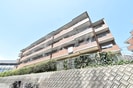 レジデンス吉川の外観
