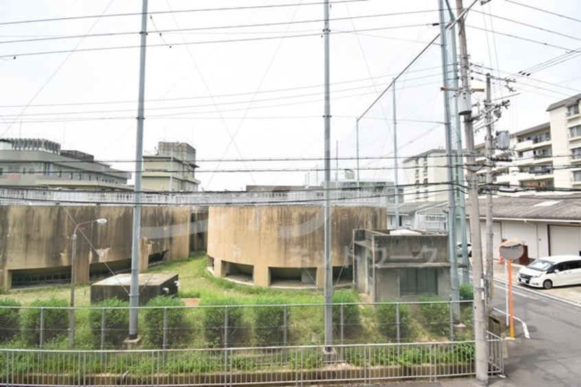  東海道本線<琵琶湖線・JR京都線>/千里丘駅 徒歩11分 2階 築41年