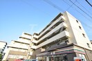 オーク南茨木の外観