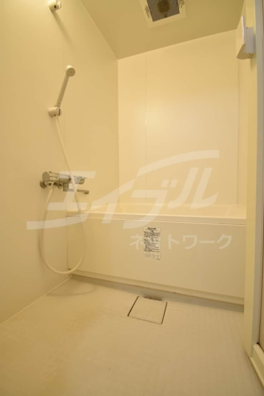  東海道本線<琵琶湖線・JR京都線>/吹田駅 徒歩3分 4階 築37年