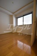  東海道本線<琵琶湖線・JR京都線>/吹田駅 徒歩3分 4階 築37年