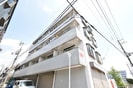 センチュリーマンションの外観