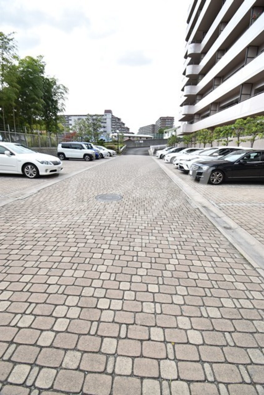  イトーピア千里万博公園