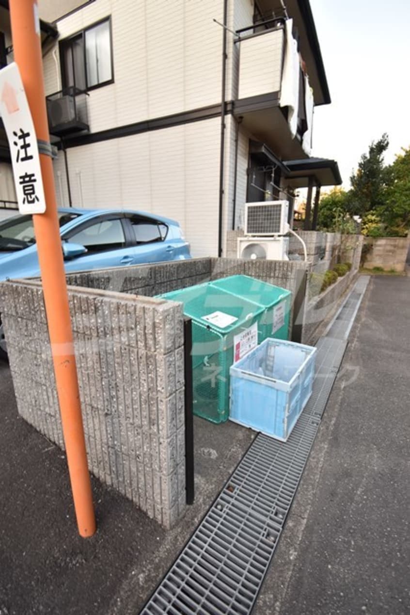  ドミールシャルマン