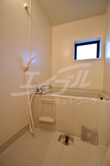  ドミールシャルマン