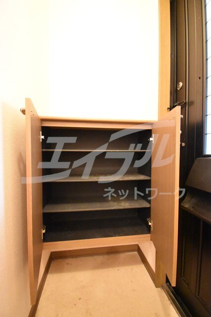  ドミールシャルマン