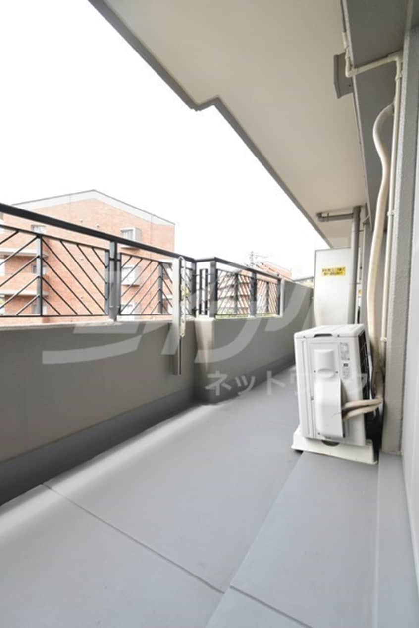  レジデンス吉川5号棟