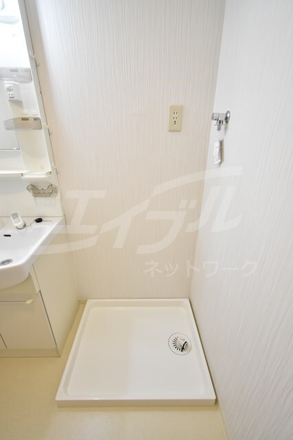  レジデンス吉川5号棟