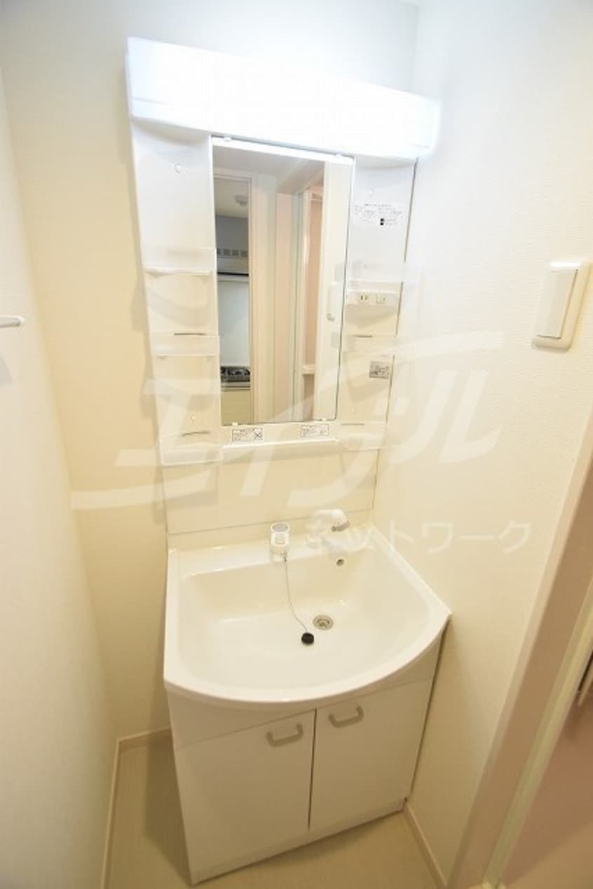  リブリ・岸辺・OSAKA