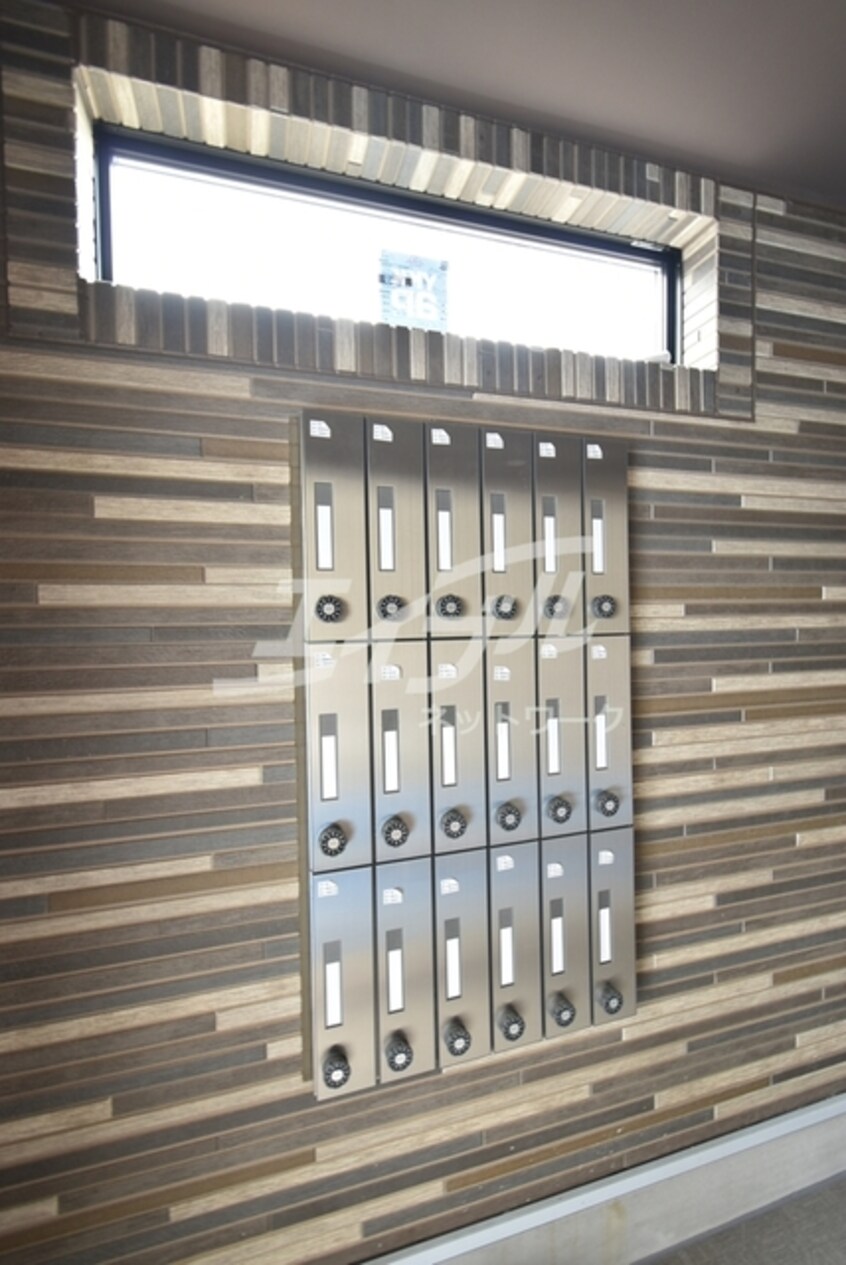  リブ・シャイン青葉丘南