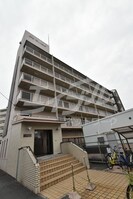 エクセル鶴野の外観