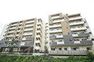 プレアデス千里山田の外観