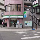 ファミリーマートアムト相川駅前店(コンビニ)まで380m※ファミリーマートアムト相川駅前店 クレール相川