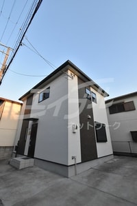 千里丘東4丁目戸建