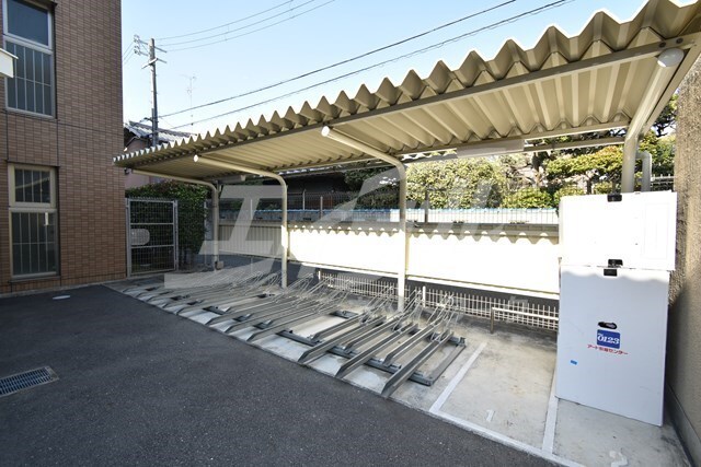  ラ・ボンボニエール