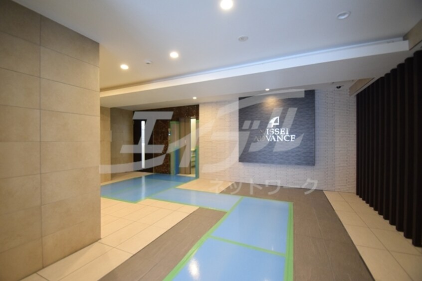  アドバンス江坂東コンフィ