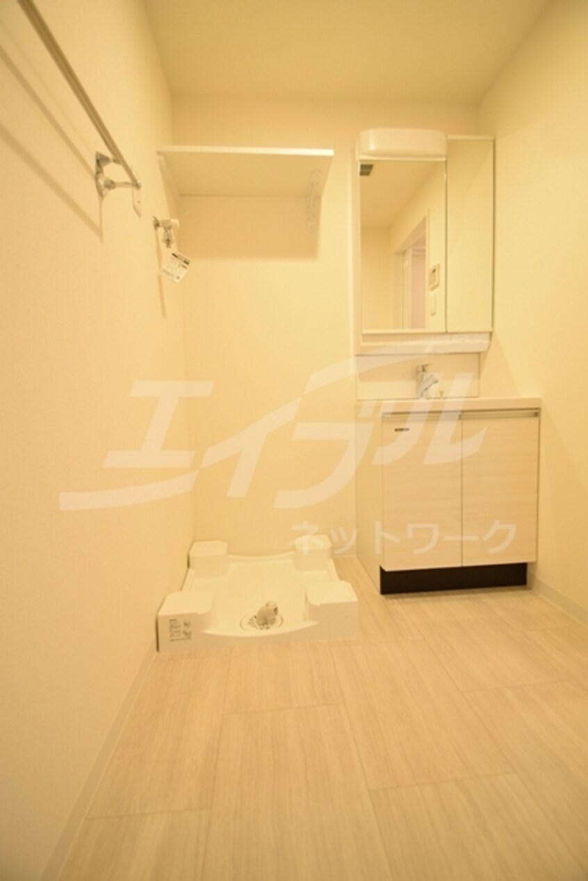  アドバンス江坂東コンフィ