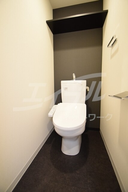  アドバンス江坂東コンフィ