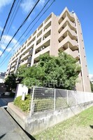 大阪メトロ御堂筋線/江坂駅 徒歩4分 2階 築24年の外観
