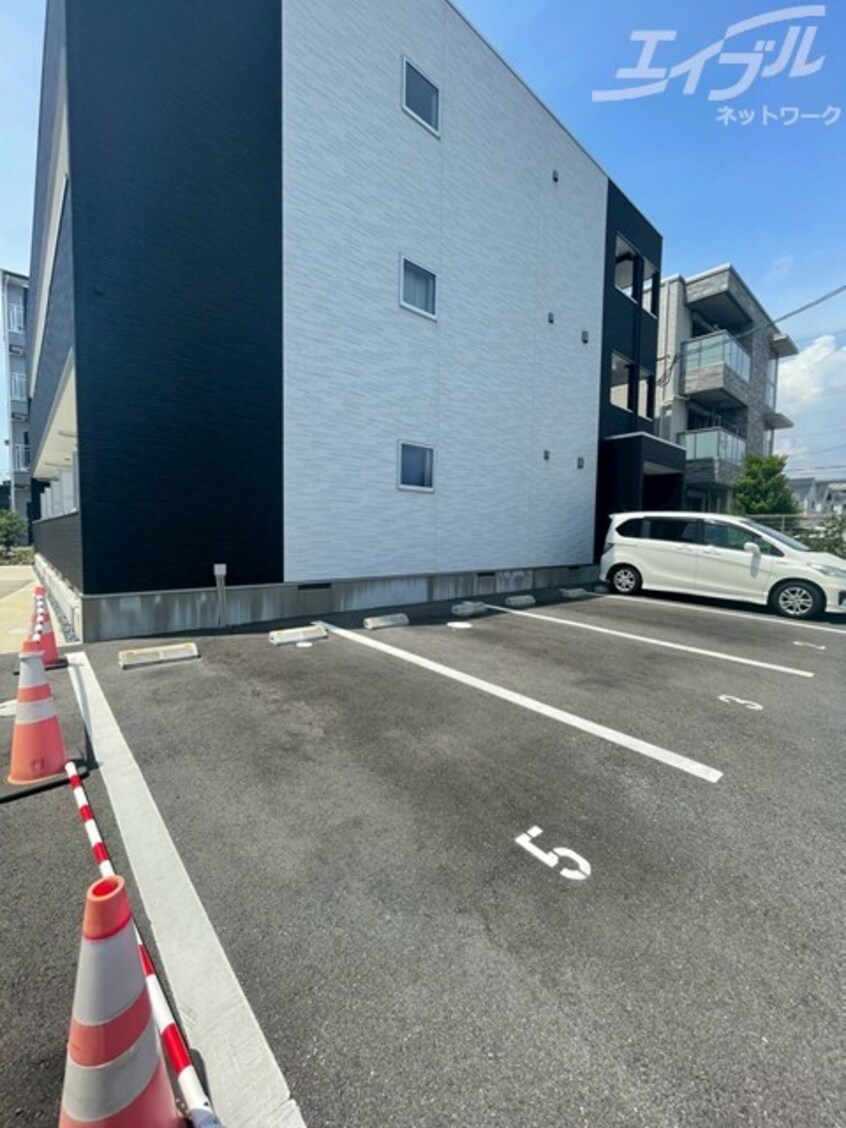  ディオーネ・ジエータ岸部