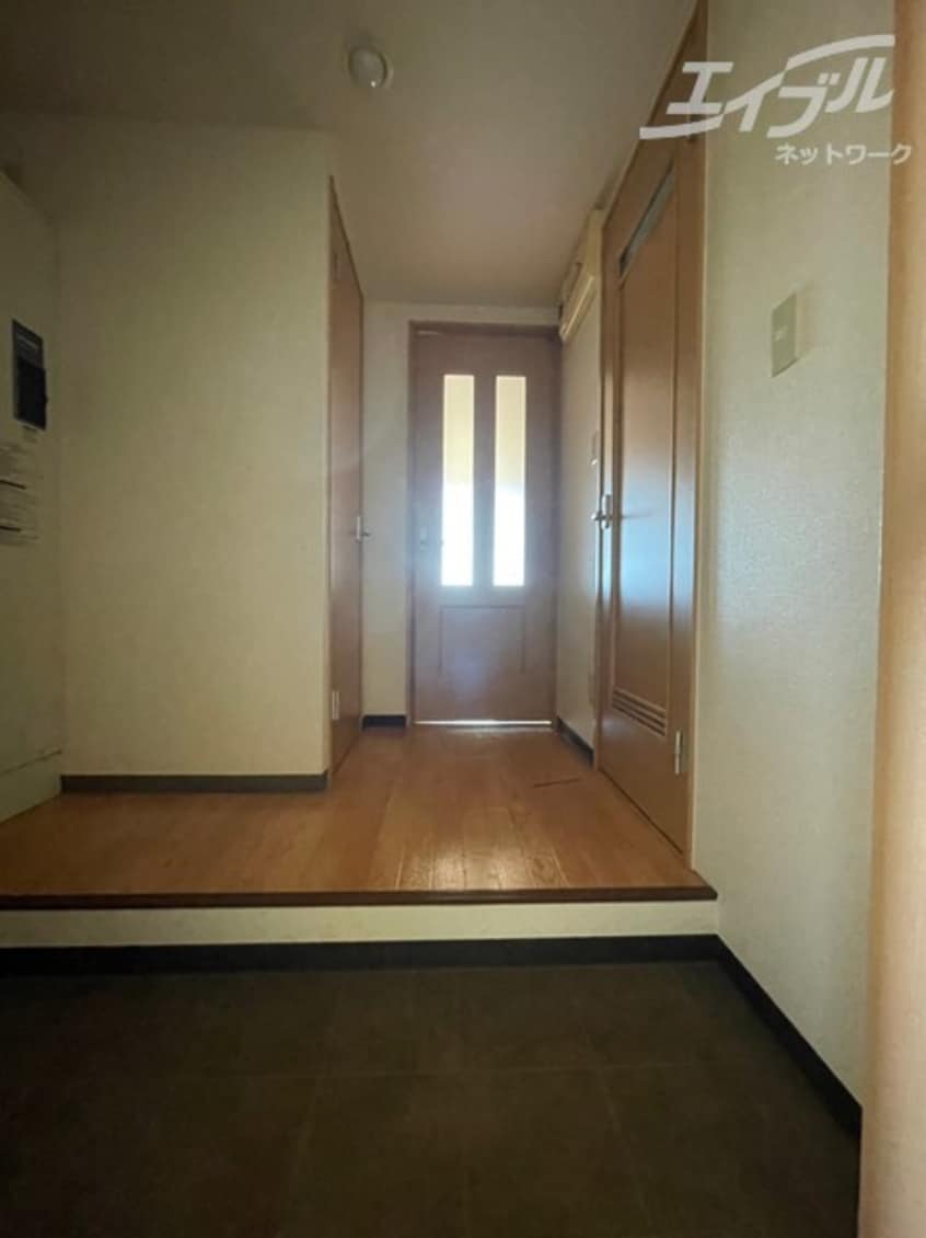  フローライト上新庄駅前