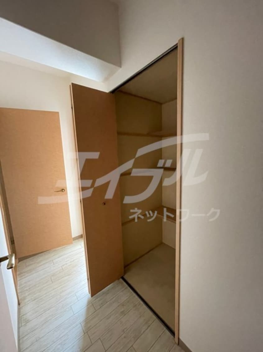  キャニスコート上新庄
