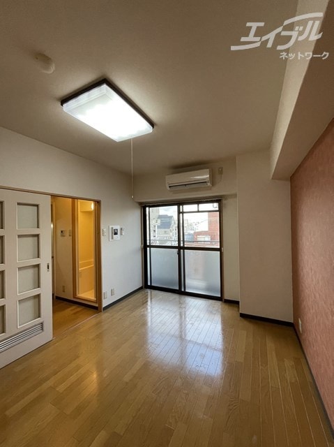  メルヘンハイツ