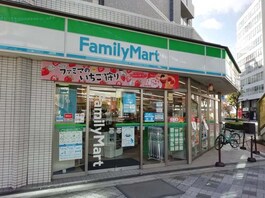 ファミリーマート新大阪駅東口店