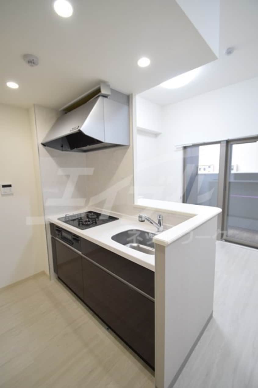  阪急京都線/上新庄駅 徒歩4分 6階 築5年