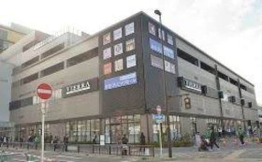 ビエラ岸辺健都(ショッピングセンター/アウトレットモール)まで938m※ビエラ岸辺健都 La maison rose