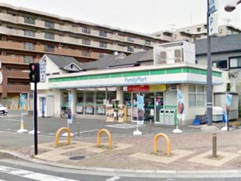 ファミリーマート摂津三島店(コンビニ)まで247m※ファミリーマート摂津三島店 サンシティミシマ