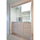  アドバンス江坂ラシュレ