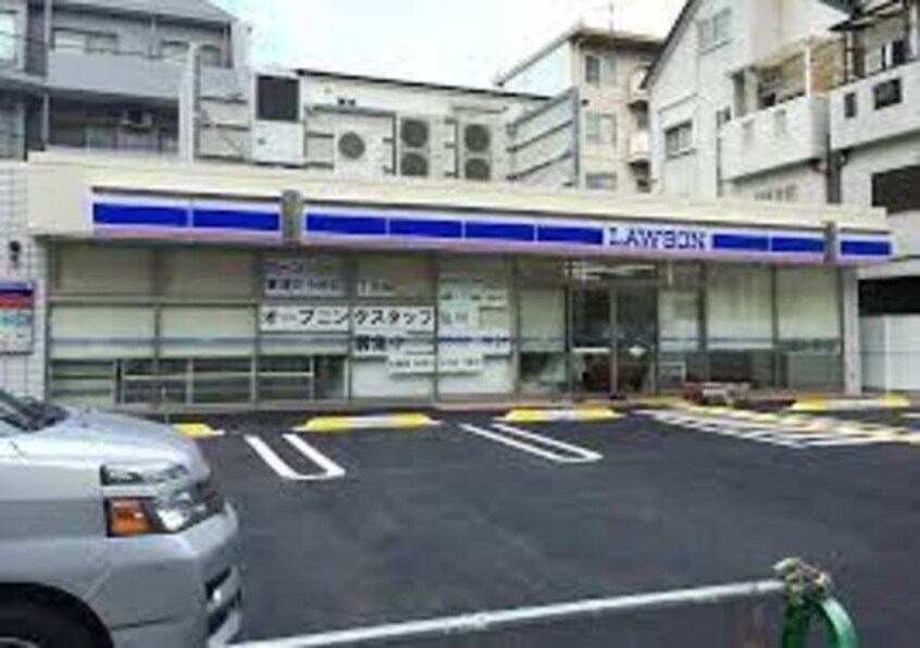 ローソン東淀川小松四丁目店(コンビニ)まで194m※ローソン東淀川小松四丁目店 Grand　Riviere