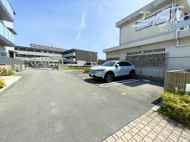  ゼストグリナージュ