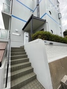 ユキ千里山西の外観