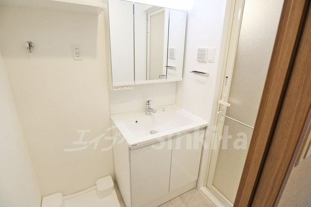  スプランディッド新大阪EAST