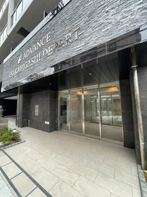  アドバンス江坂東デパール