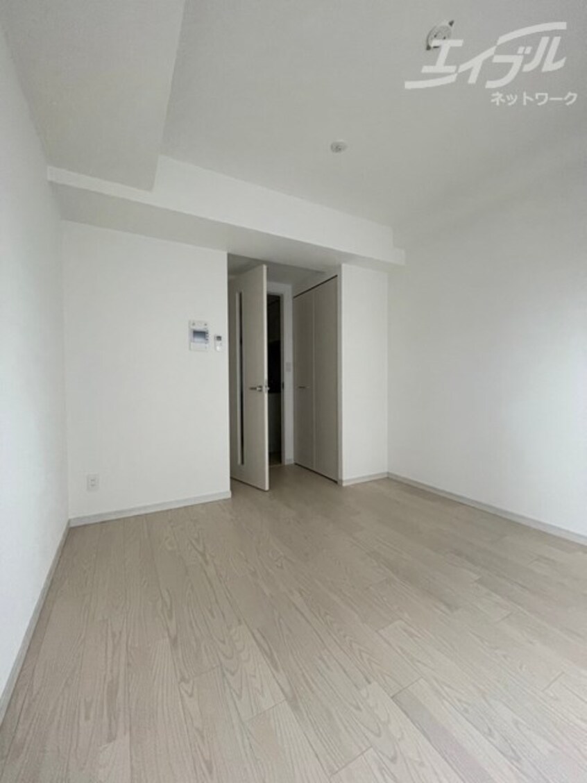  アドバンス江坂東デパール