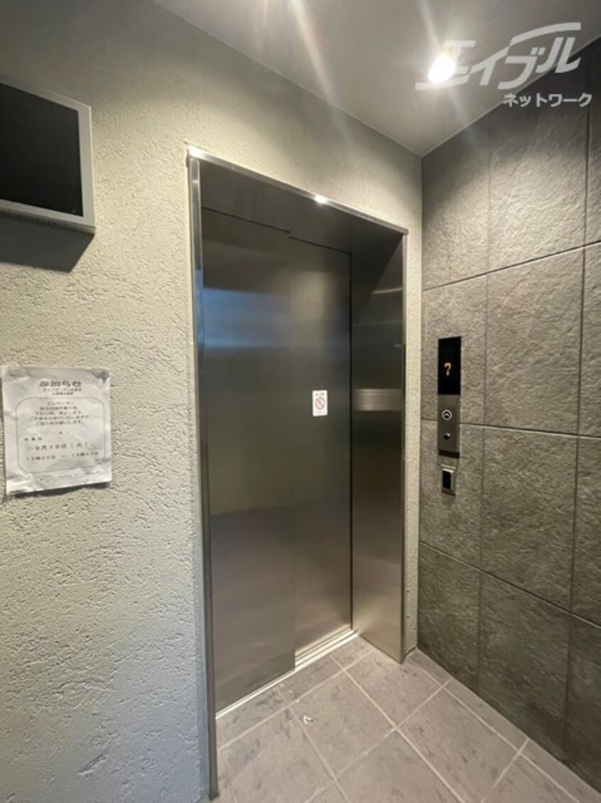  ライブガーデン江坂Ⅸ