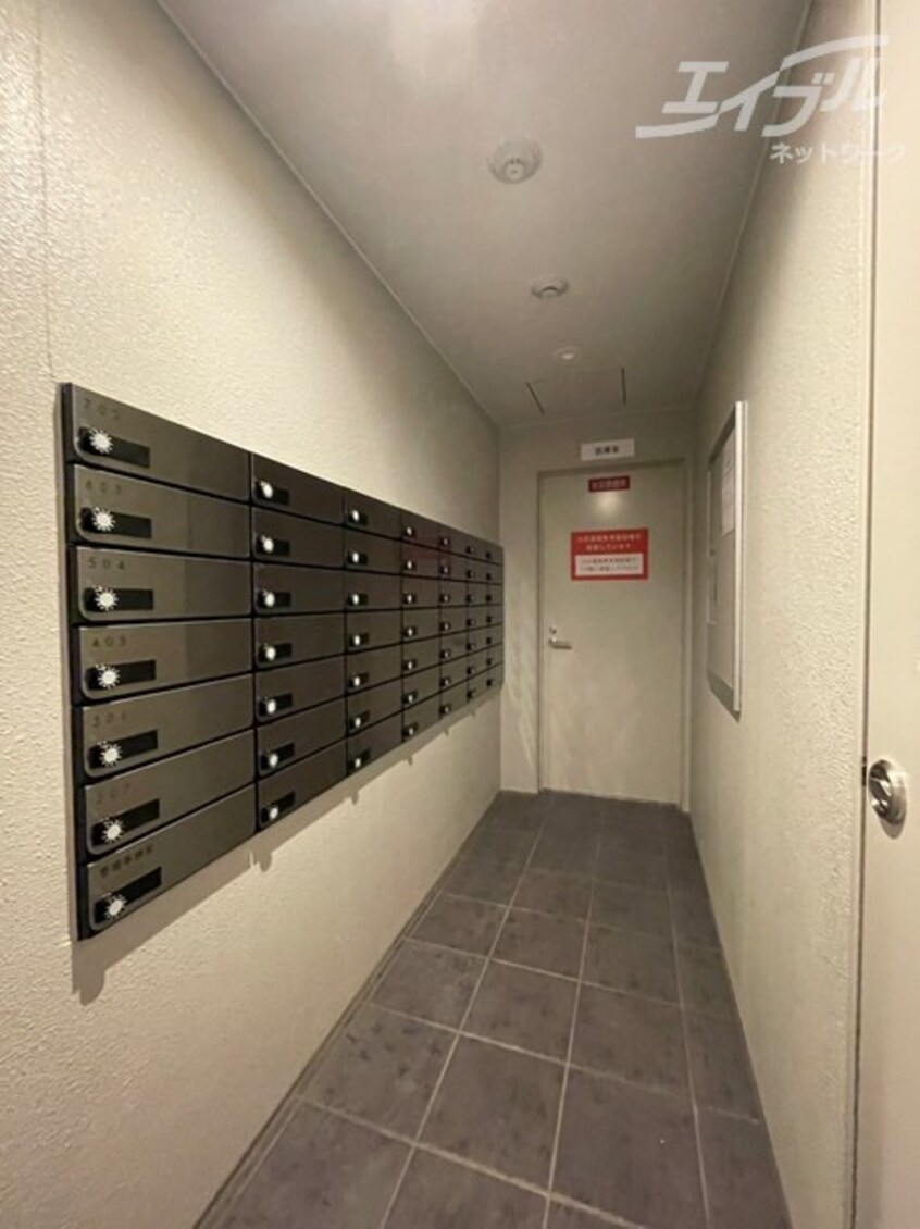  ライブガーデン江坂Ⅸ