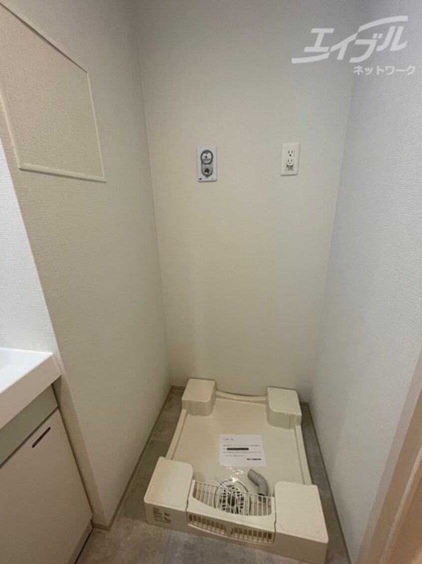  ライブガーデン江坂Ⅸ