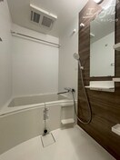  セレニテ江坂エクラ