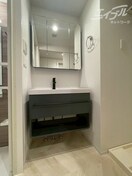  セレニテ江坂エクラ