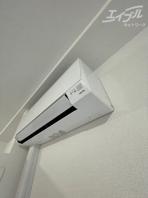  セレニテ江坂エクラ