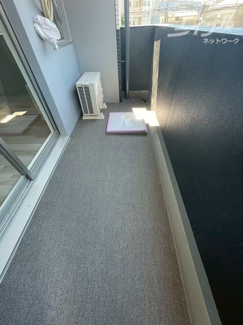  セレニテ江坂エクラ