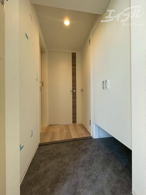  セレニテ江坂エクラ