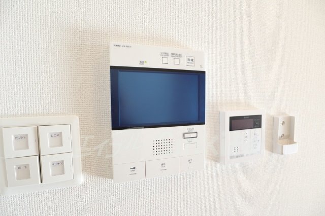 セキュリティ セレニテ新大阪プリエ