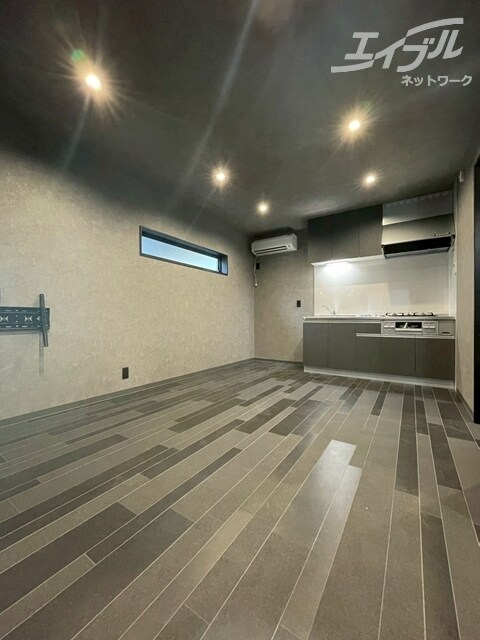  Jinパレス井高野